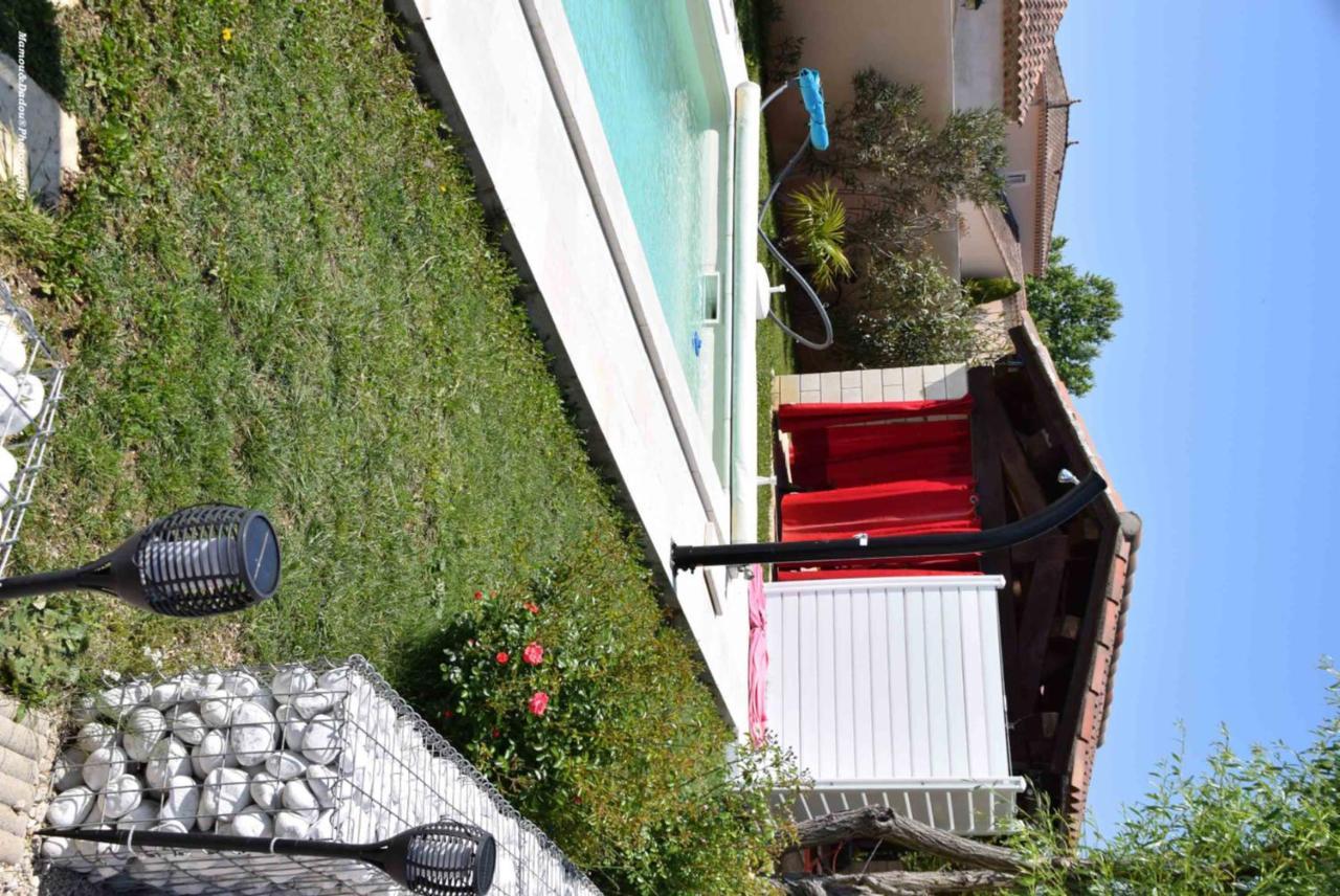 Appartamento Chez Mamou & Dadou Monteux Esterno foto